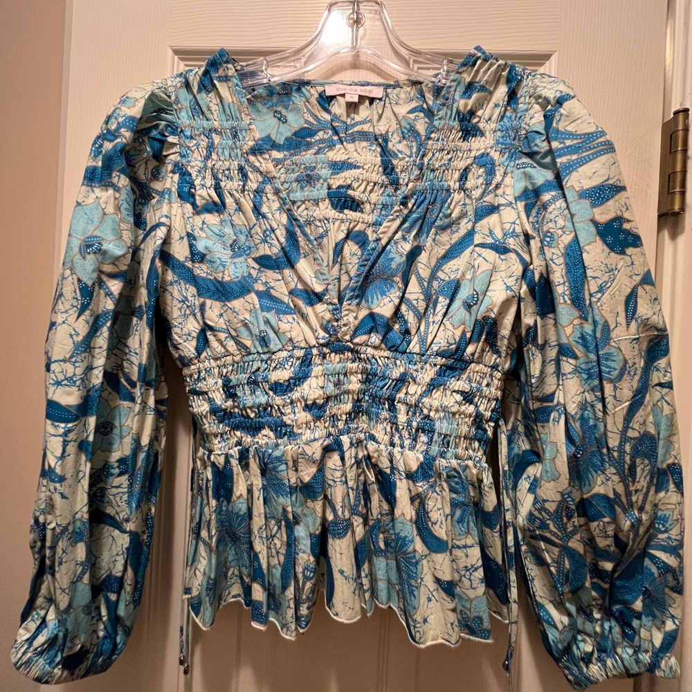 Love The Label Chic Blue Patterned Deep V Women's Blouse